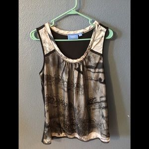 Simply Vera Wang sleeveless business casual